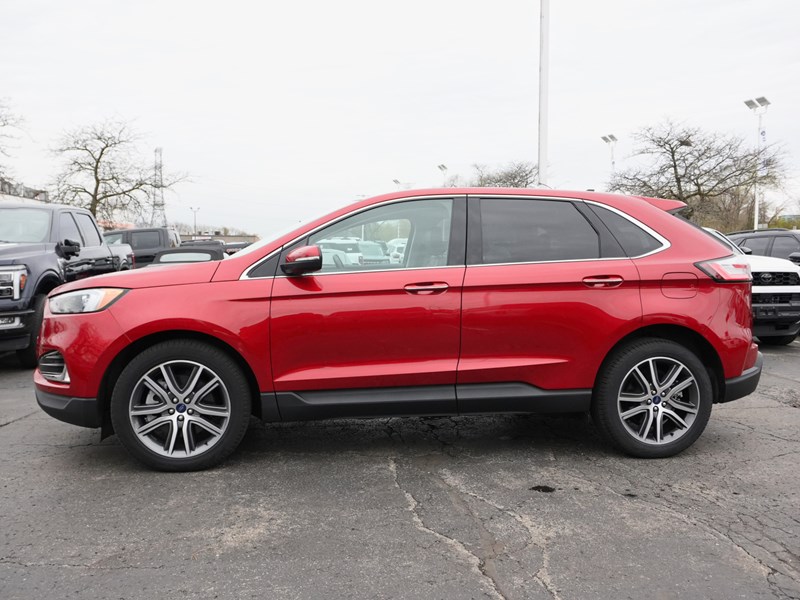 2022 Ford Edge Titanium | AWD | ROOF | HTD STR WHL | B&O | 20s