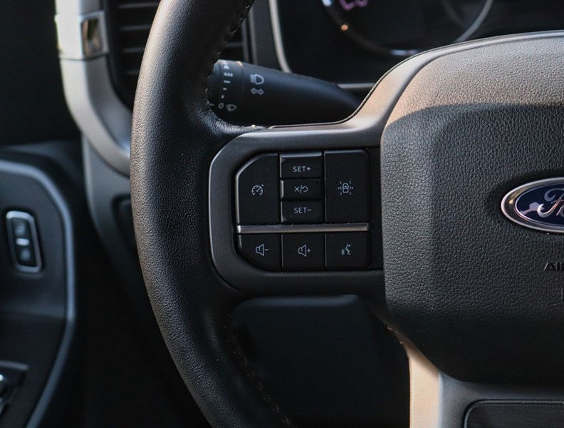 2022 Ford F-150 XLT | 4X4 | 3.3L | XTR | TAIL GT STEP | 18s