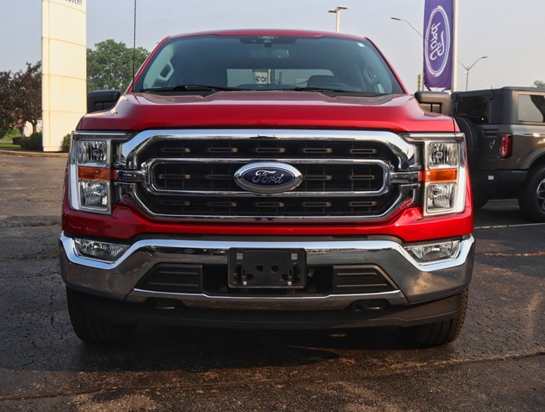 2022 Ford F-150 XLT | 4X4 | 3.3L | XTR | TAIL GT STEP | 18s