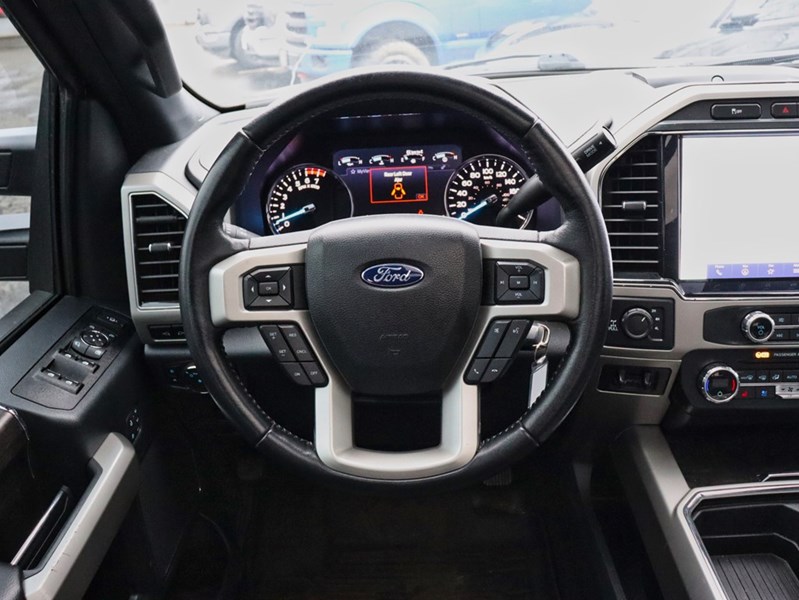 2022 Ford F-250 LARIAT | 4X4 | 7.3L | BLK PK | ROOF | FX4 | 20s