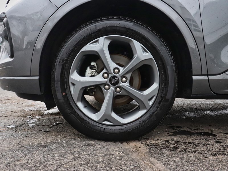 2024 Ford Escape ST-Line | AWD | 1.5L | HTD STR WHL | BLIS | LEDs