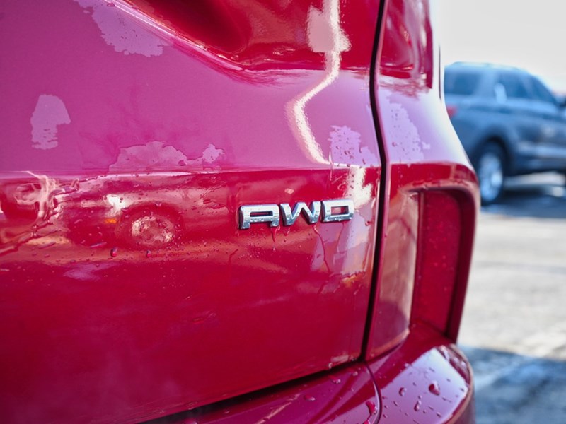 2024 Ford Escape ST-Line | AWD | 1.5L | ROOF | HTD STR WHL | BLIS