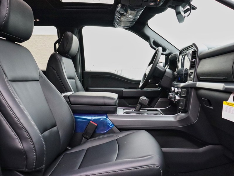 2026 Ford F-150 XLT | 4X4 | 5.0L | 303A |BLK PK PLS |ROOF |BED UTL