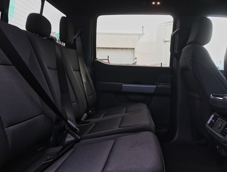 2026 Ford F-150 XLT | 4X4 | 5.0L | 302A | BLK PK PLS| BED UTL