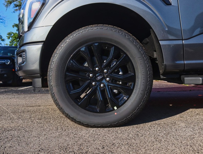 2026 Ford F-150 LARIAT | 4X4 | 3.5L | 501A | BLK PK | ROOF
