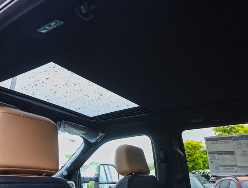 2026 Ford F-250 LARIAT | 4X4 | 6.8L | ROOF | CHROME PKG | ACTIVEX