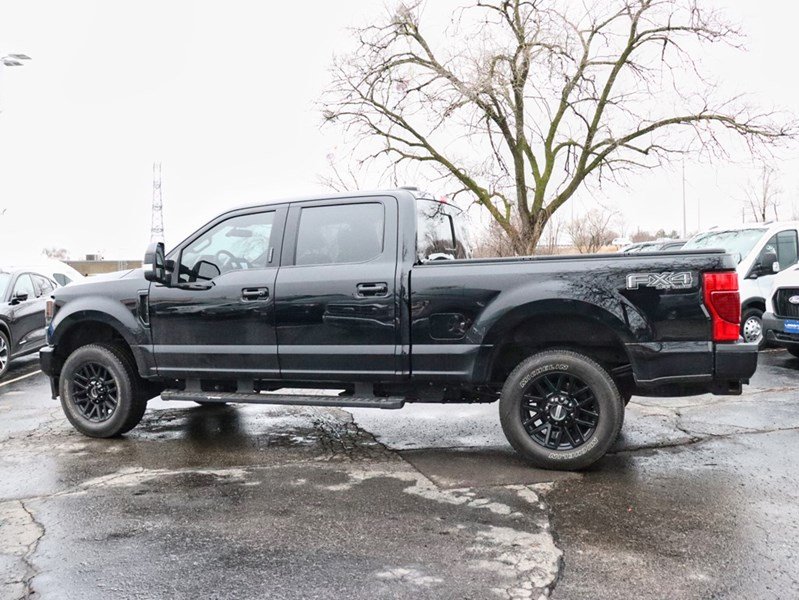 2022 Ford F-250 LARIAT | 4X4 | 7.3L | BLK PK | ROOF | FX4 | 20s