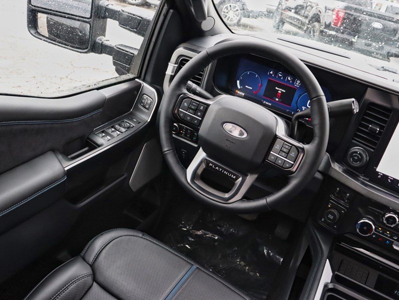 2026 Ford F-250 Platinum | 4X4 | 6.7L | ROOF | 5th WHL | PRO PWR