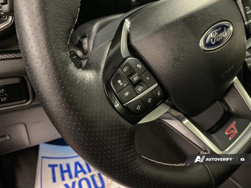 2023 Ford Explorer ST 4WD