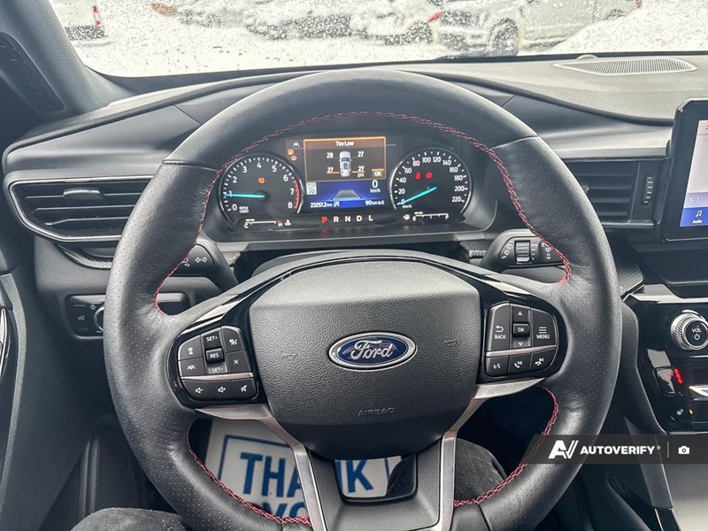 2024 Ford Explorer ST-Line 4WD