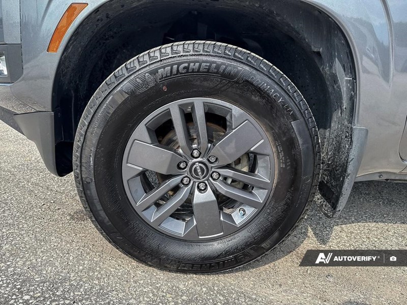 2025 Nissan Frontier Crew Cab 4x4 Long Bed SV