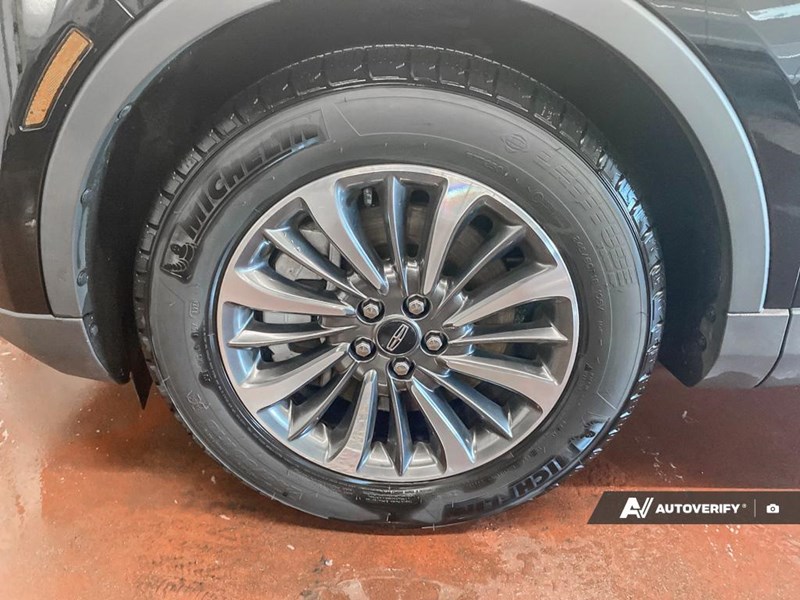 2022 Lincoln Nautilus Reserve AWD