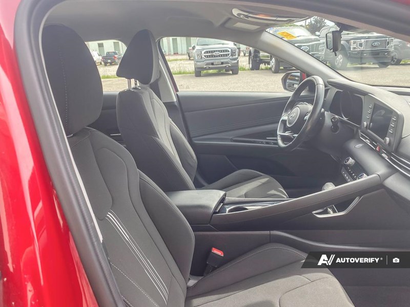 2021 Hyundai Elantra Hybrid Preferred DCT