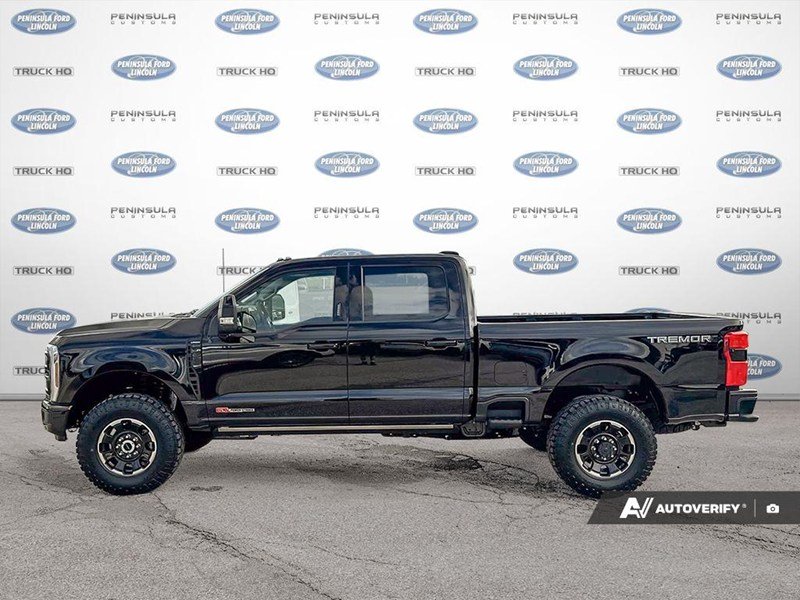 2026 Ford F-350 LARIAT 4WD Crew Cab 6.75' Box
