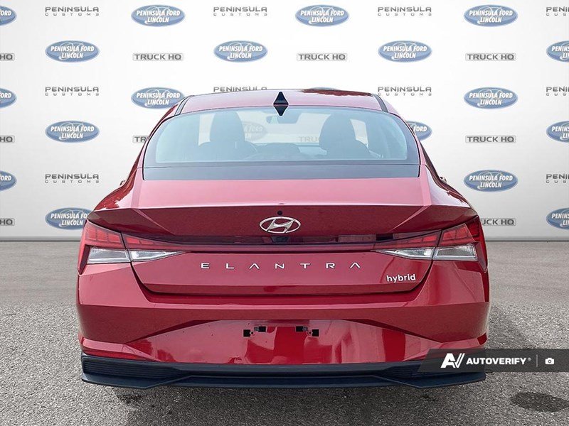 2021 Hyundai Elantra Hybrid Preferred DCT