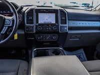 2022 Ford F-250 XLT 4WD Crew Cab 6.75' Box