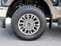 2022 Ford F-250 LARIAT 4WD Crew Cab 6.75' Box