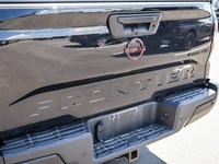 2023 Nissan Frontier Crew Cab PRO-4X Standard Bed 4x4