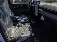 2025 Ford Mustang Mach-E Premium AWD