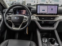 2026 Ford Explorer Active w/200A Pkg 4WD