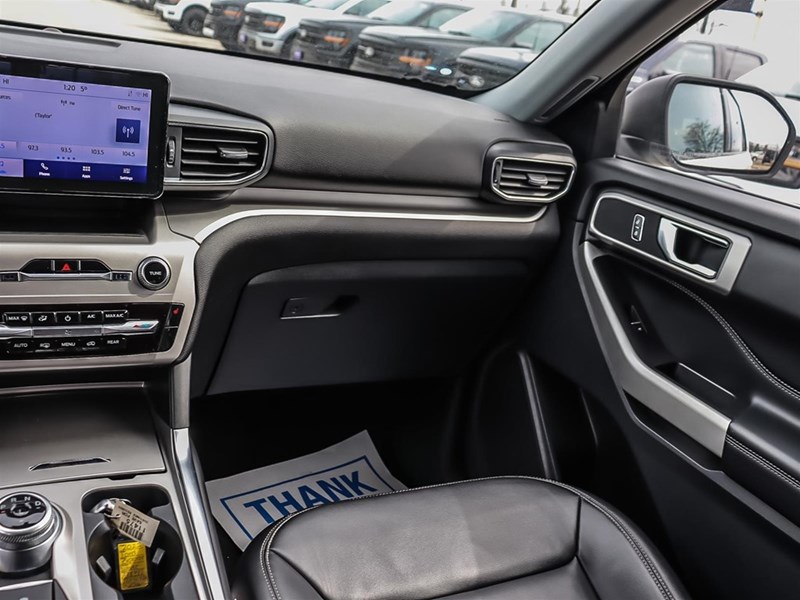 2022 Ford Explorer XLT 4WD