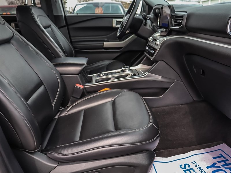 2022 Ford Explorer XLT 4WD