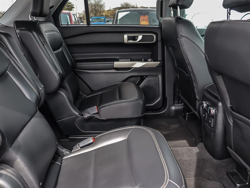 2022 Ford Explorer XLT 4WD