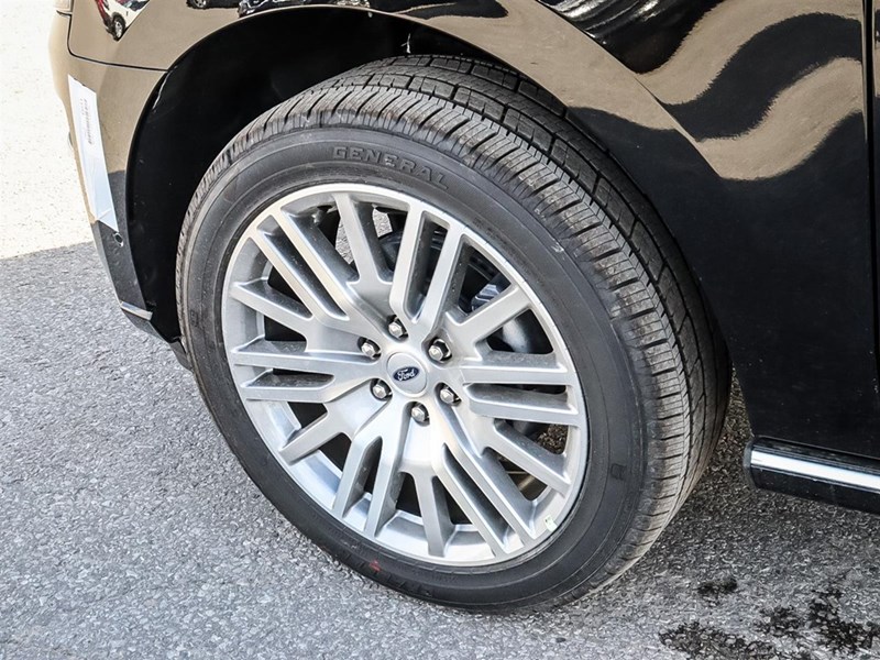 2024 Ford Expedition Max Platinum Max 4x4| BLUE CRUISE| 2ND ROW CAPTAINS