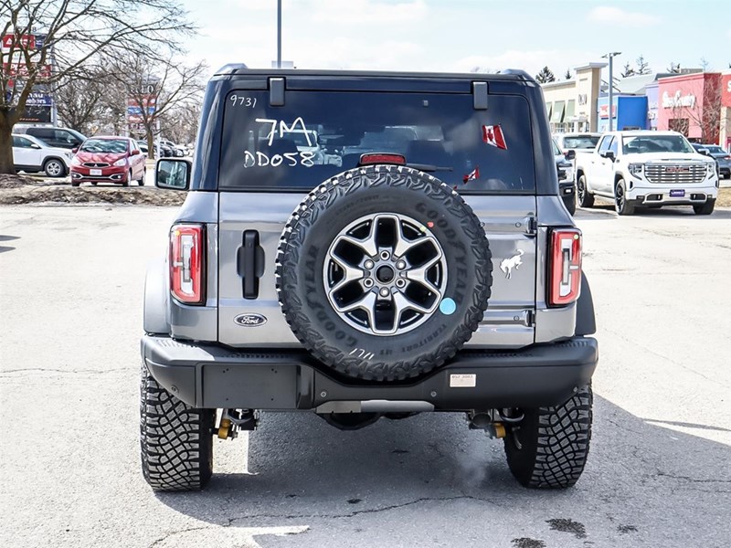 2025 Ford Bronco Badlands 4 Door 4x4