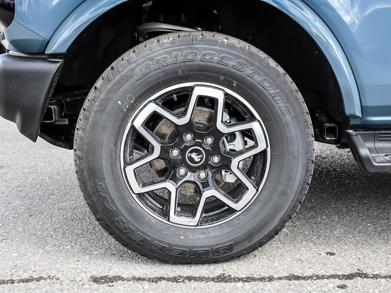 2025 Ford Bronco Outer Banks 4 Door 4x4