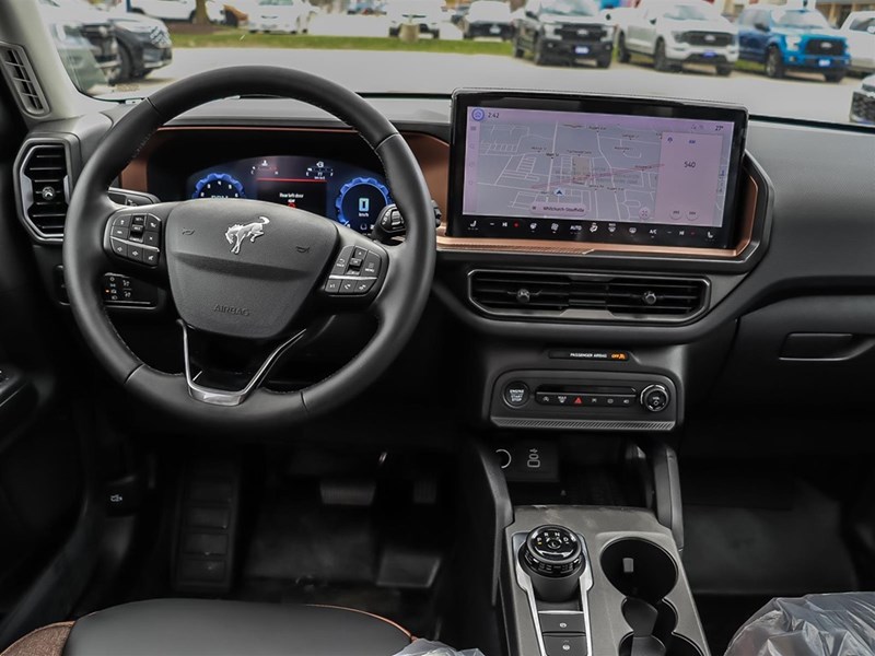 2025 Ford Bronco Sport Outer Banks 4x4