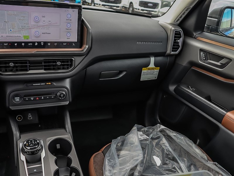 2025 Ford Bronco Sport Outer Banks 4x4