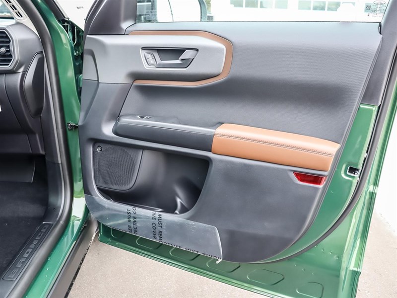 2025 Ford Bronco Sport Outer Banks 4x4