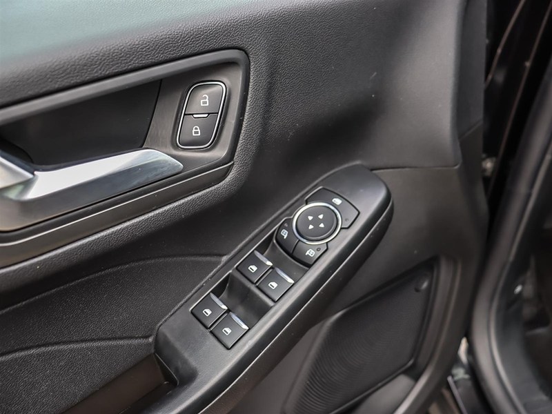 2025 Ford Escape PHEV FWD