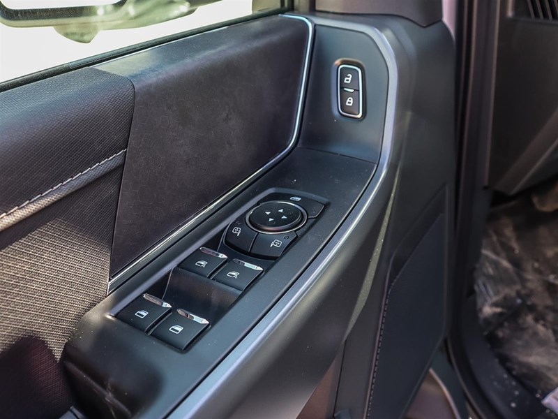 2025 Ford F-150 XLT 4WD SuperCrew 5.5' Box