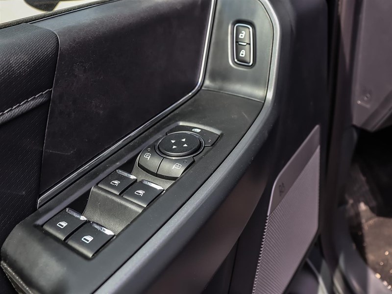 2025 Ford F-150 XLT 4WD SuperCrew 5.5' Box