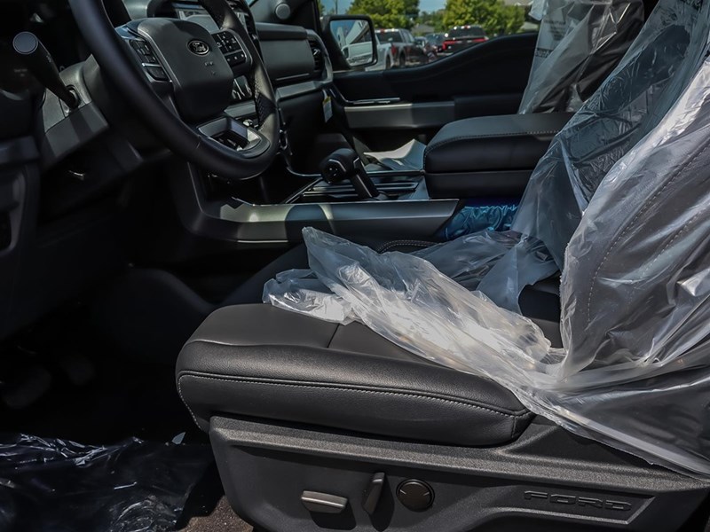 2025 Ford F-150 XLT 4WD SuperCrew 5.5' Box