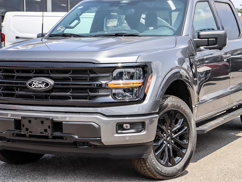 2025 Ford F-150 XLT 4WD SuperCrew 5.5' Box