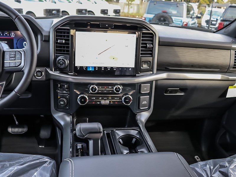 2025 Ford F-150 XLT 4WD SuperCrew 5.5' Box