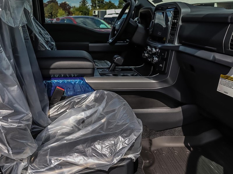 2025 Ford F-150 XLT 4WD SuperCrew 5.5' Box