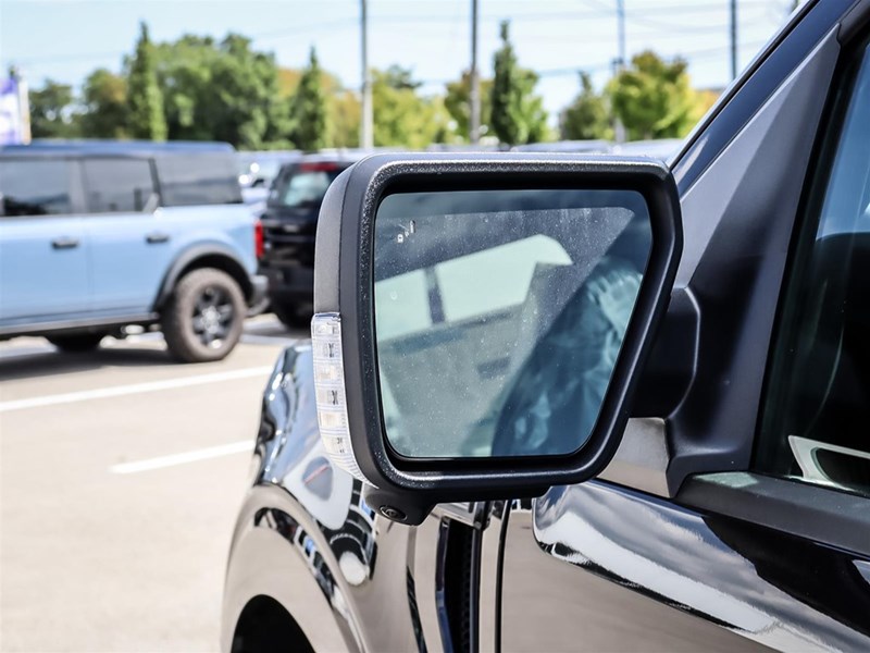 2025 Ford F-150 XLT 4WD SuperCrew 5.5' Box