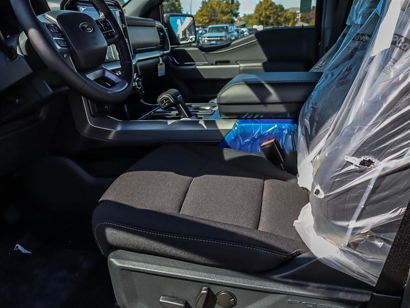 2025 Ford F-150 XLT 4WD SuperCrew 5.5' Box