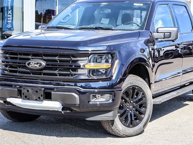 2025 Ford F-150 XLT 4WD SuperCrew 5.5' Box