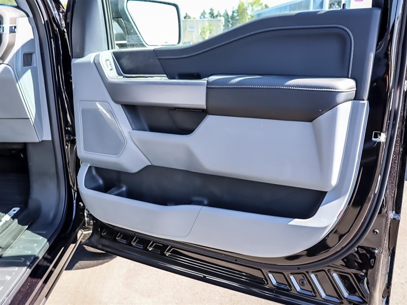 2025 Ford F-150 XLT 4WD SuperCrew 5.5' Box