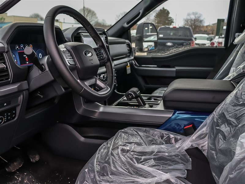 2025 Ford F-150 XLT 4WD SuperCrew 5.5' Box