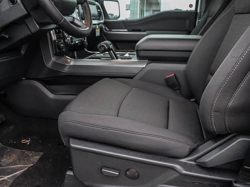 2025 Ford F-150 XLT 4WD SuperCrew 5.5' Box