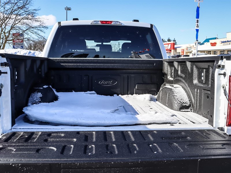 2025 Ford F-150 STX 4WD SuperCrew 5.5' Box