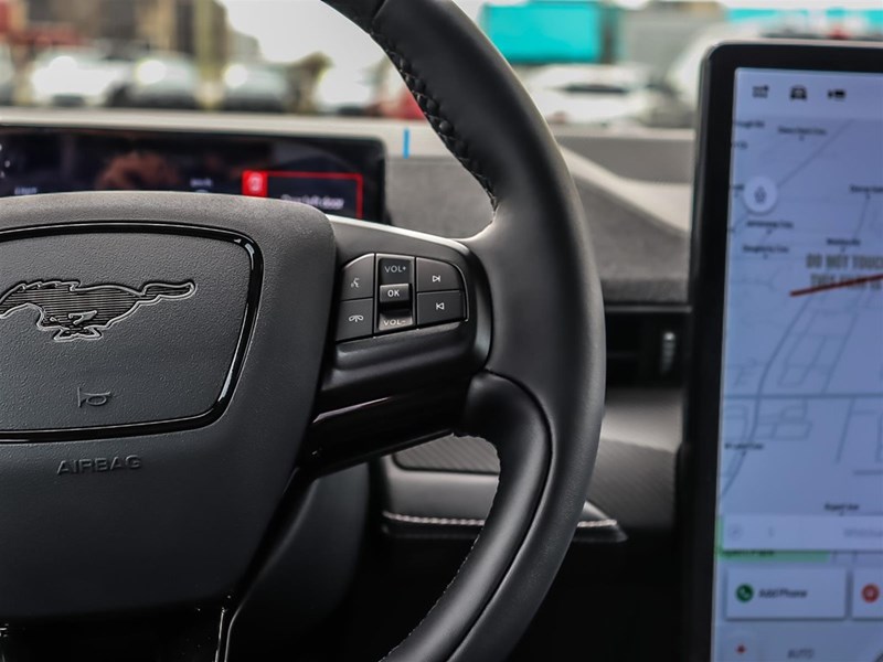 2025 Ford Mustang Mach-E Premium AWD