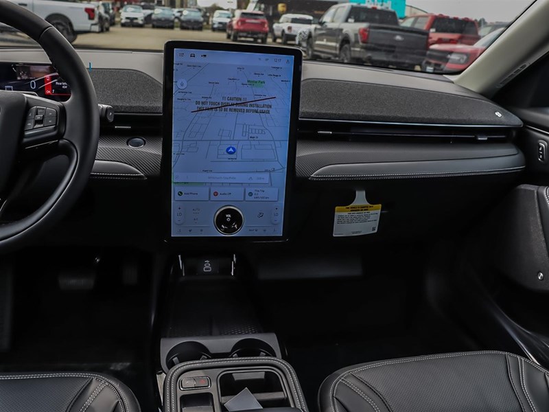 2025 Ford Mustang Mach-E Premium AWD