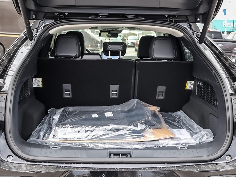 2025 Ford Mustang Mach-E Premium AWD